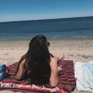 Meet your Posher, Brooke